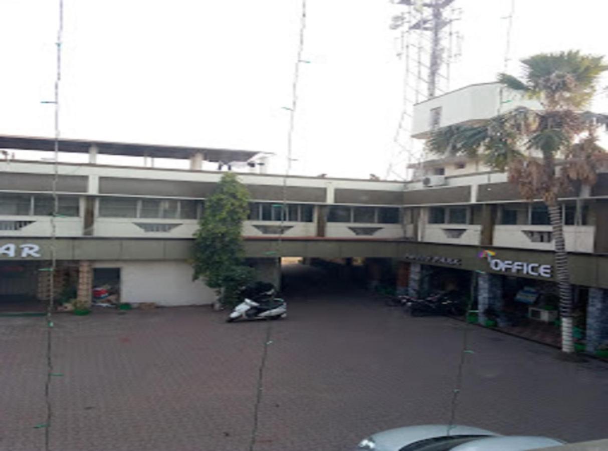 Hotel Center Point- Chhattisgarh Korba Экстерьер фото